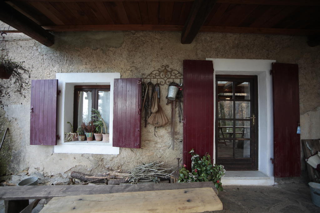 Centro Trekking A Cavallo Monte Brugiana Hostal Massa  Exterior foto